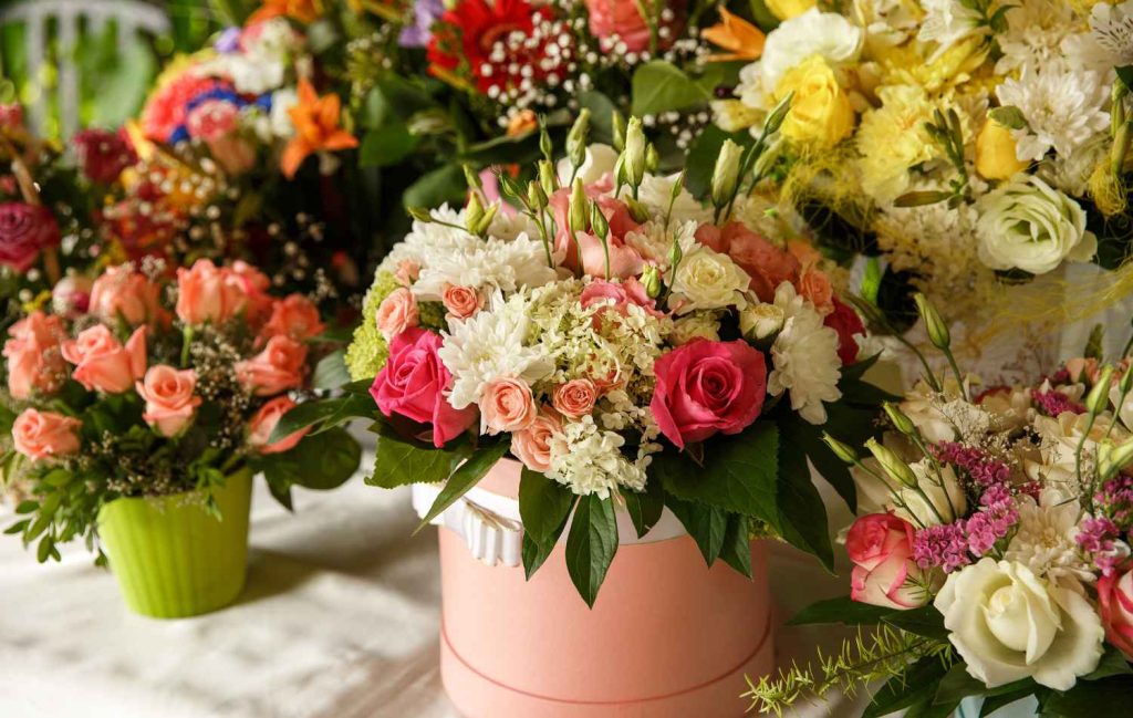 Flower Delivery Flower Pots and Gift Packs